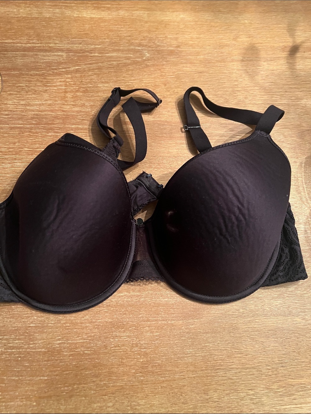 Chantelle Smooth Molded T-Shirt Bra - Black